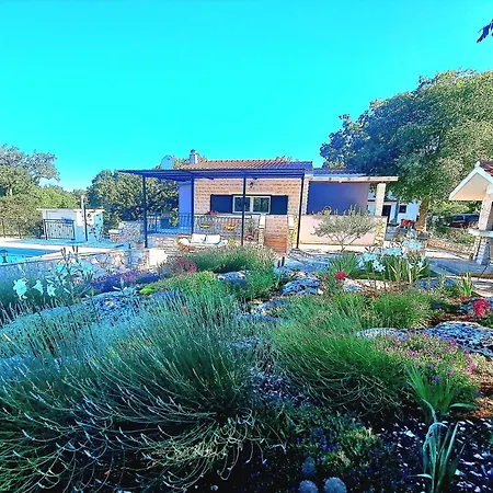 Tatil Evi Relaxing Dalmatian House In Village *