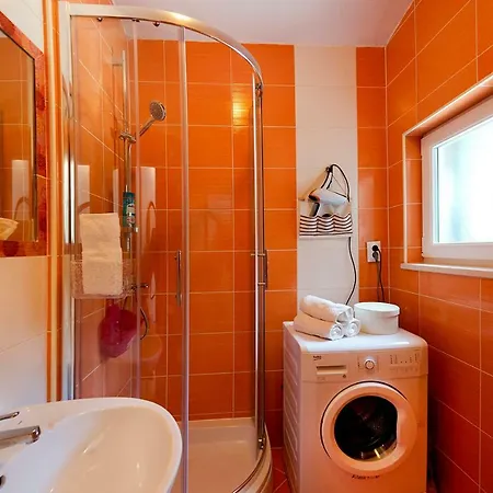 Relaxing Dalmatian House In Village Ljubitovica