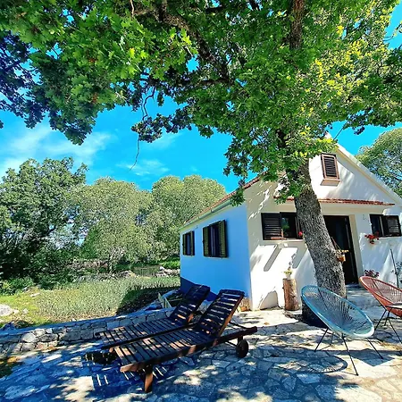 Ferienhaus Relaxing Dalmatian House In Village